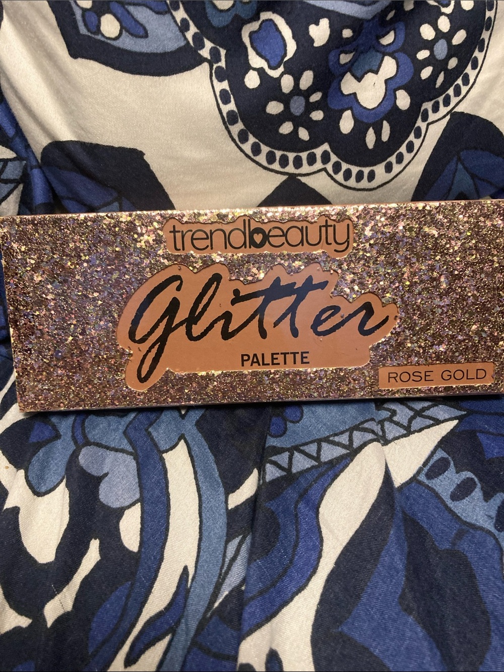 Rose Gold Glitter Eyeshadow Palette